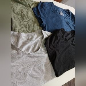 No boundaries size 7-9 shirts